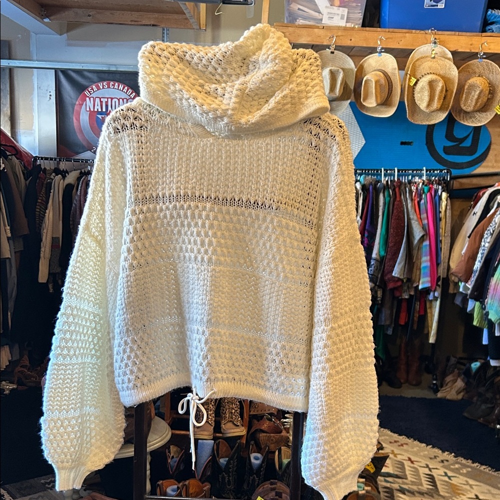 Truly Madly Deeply Cream Sweater with Balloon Sleeve and Hood
